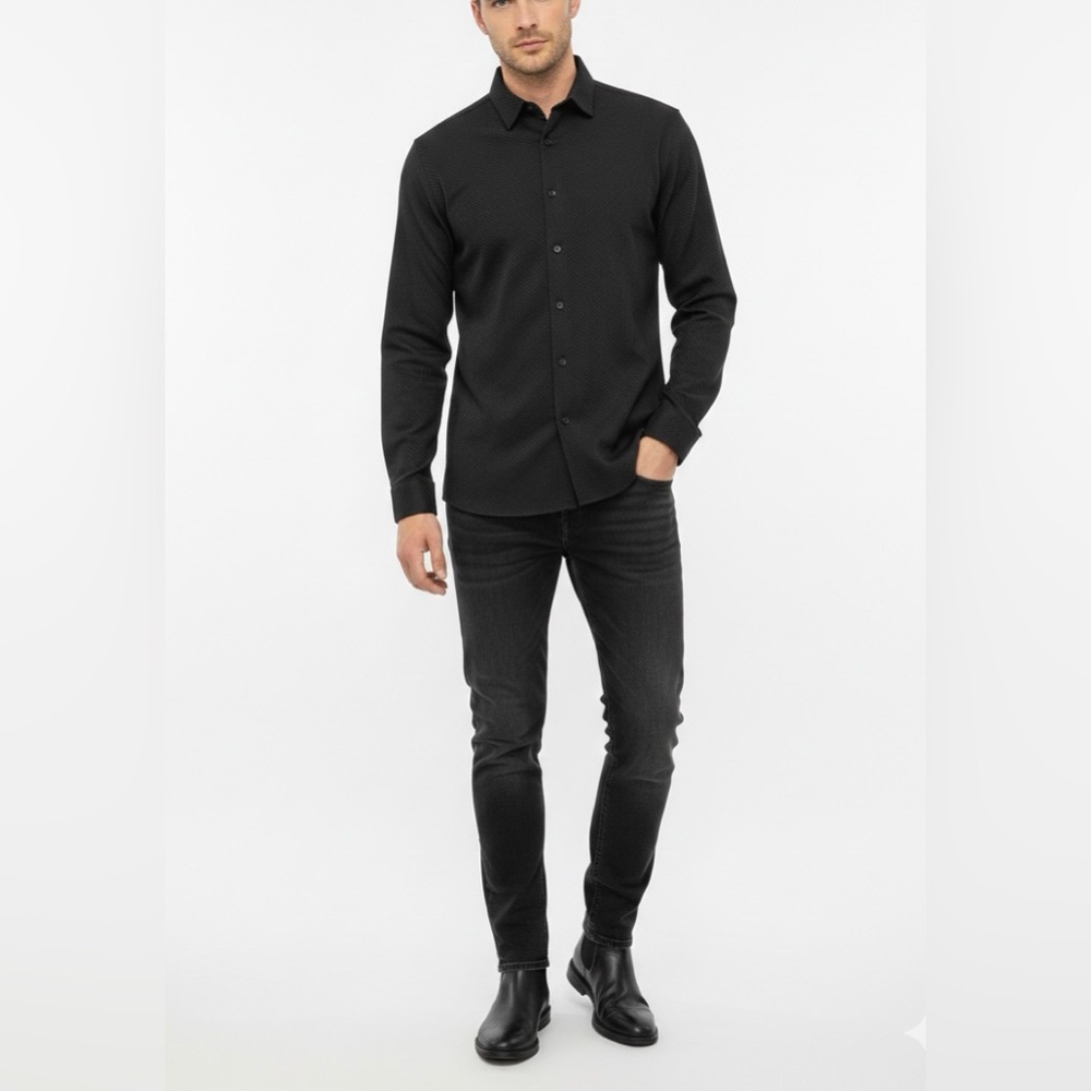 Men's Classic textured black shirt